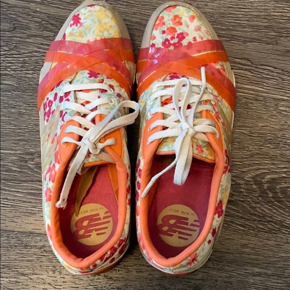 Nine West & New Balance Floral Running Shoes - Picture 2 of 5